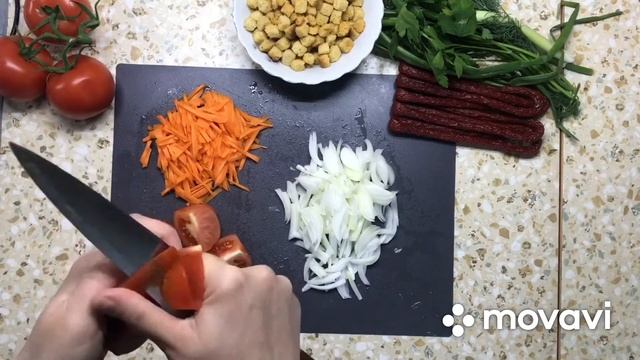 Солянка на куринном бульоне с копчёностям смотреть онлайн