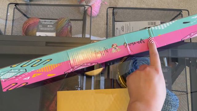 Diamond Painting Unboxing- Marys Diamonds- Yellow Snow? смотреть онлайн