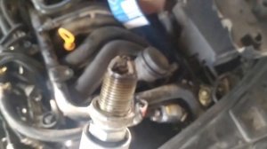 Замена свечей зажигания VW Passat б5 1,6 AUDI (ВИДЕОУРОК)