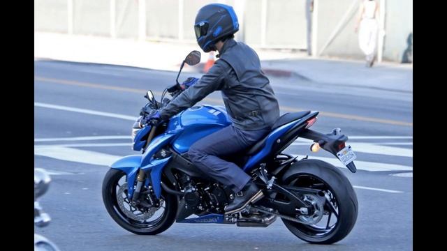 2015 Suzuki GSX-S1000, this beast is ready to roll ! смотреть онлайн