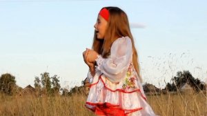 «Красный конь «, исполняет Ульяна Овчинникова