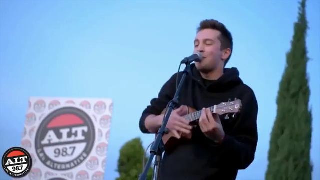 Twenty One Pilots - Cover Songs Medley - ALT 98.7 смотреть онлайн