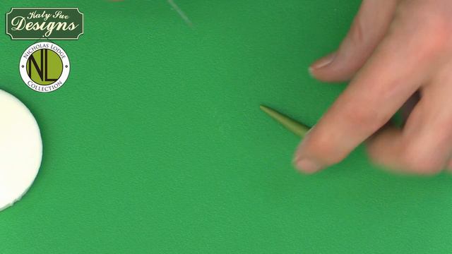 Holly & Mistletoe Cake Decorating With Chef Nicholas Lodge смотреть онлайн