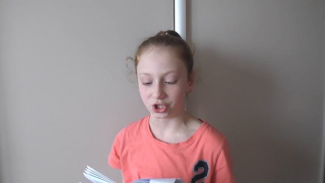 Читаю свои стихи | Лиза Любарская смотреть онлайн