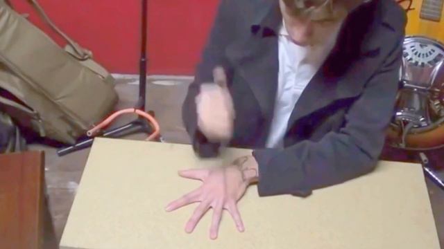 THE KNIFE GAME SONG ! смотреть онлайн