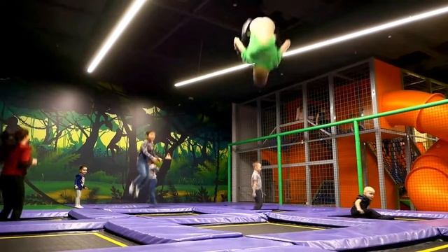 Семейный парк развлечений ZkidZ Kazan смотреть онлайн