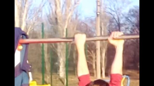 КАК сделать ХАЛЯВНЫЙ 360° на ТУРНИКЕ?// Обучалка на халявный 360°//Street Workout