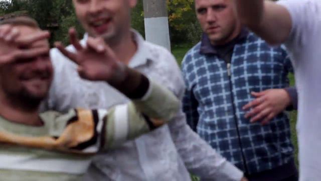 Такие люди существуют на каждом мероприятии смотреть онлайн