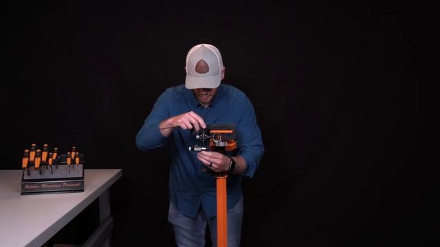 How to Level a Bow Sight - 2nd and 3rd Axis | October Mountain Products смотреть онлайн