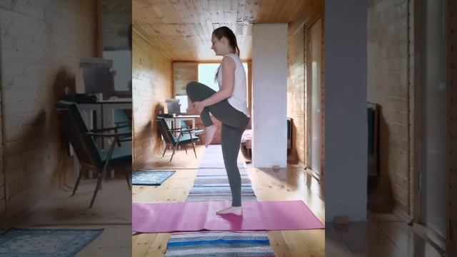 Утренняя йога-зарядка смотреть онлайн