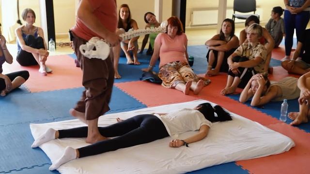 Как правильно работать с разными группами мышц на примере. смотреть онлайн