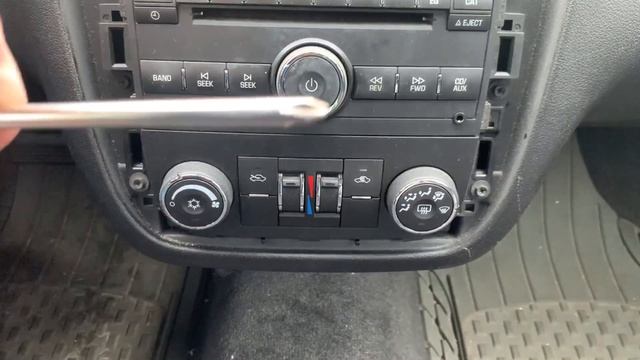 How to Remove Radio from Chevy Impala | EASY | 2006 - 2013 LT, 2014 - 2016 LT Limited | Stereo Head смотреть онлайн