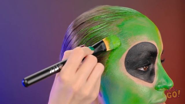 AMAZING MAKEUP TRANSFORMATION || Fantastic Doll SFX Makeup Tutorial! Removal Makeup Hacks by 123 GO смотреть онлайн