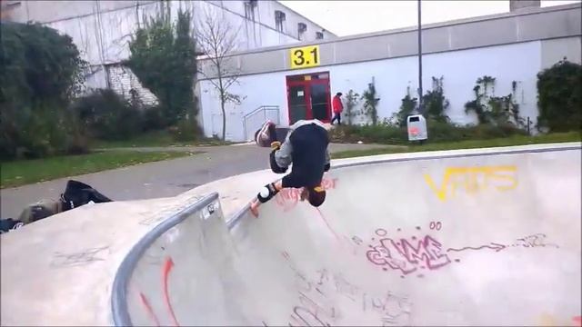 Spirit of 76 | Bowl Skateboarding Session in Kreuztal Germany смотреть онлайн