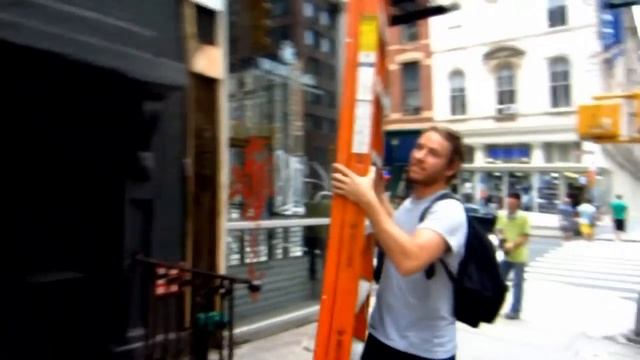 nick's locked out by Casey Neistat смотреть онлайн