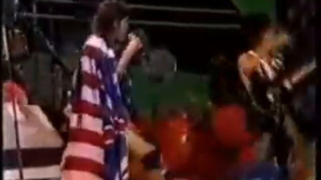 Keith Richards Guitar Hit смотреть онлайн