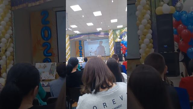 ПОСЛЕДНИЙ ЗВОНОК 2023 ГОДА 11 КЛАСС №15 ШКОЛА НИЖНЕВАРТОВСК смотреть онлайн