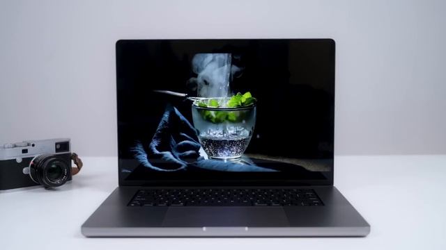 Mở Hộp MacBook Pro 16 “Max” Cấu Hình CPU, RAM