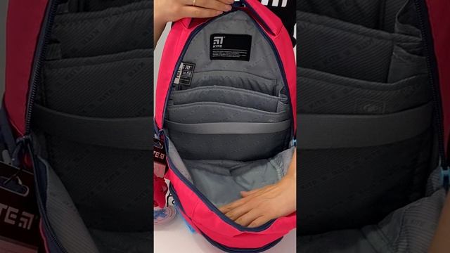 Рюкзак подростковый Kite Education DC Comics 42х32х13 см 19.5 л 762 г розовый (DC22-905M) смотреть онлайн