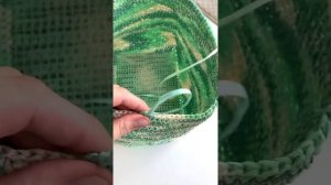 Клатч из рафии на укреплённом дне