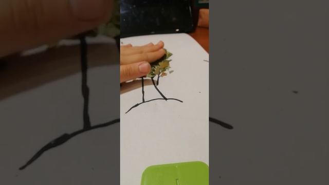 ве там відео я показувала Как сделать поделку из сухих листьев маркеров клея и ножниц смотреть онлайн