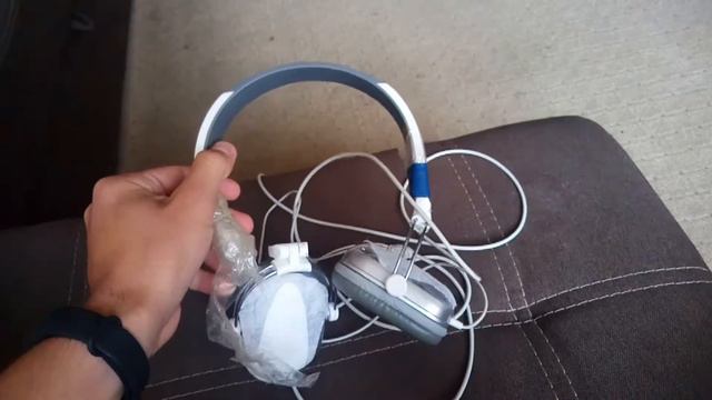 ЗАКАЗАЛ НАУШНИКИ смотреть онлайн