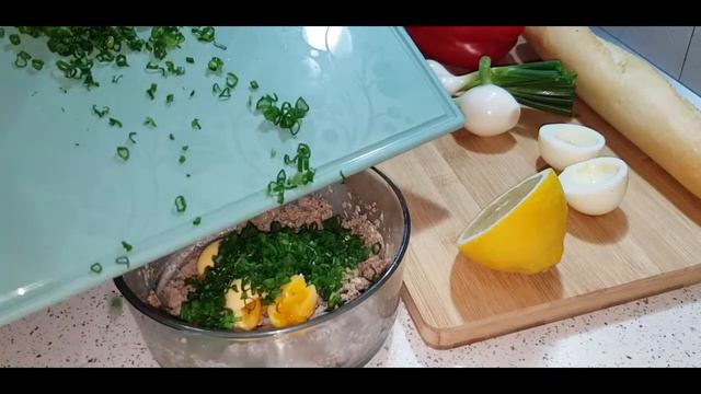 Pate din șprot afumat - de la o simplă conservă la o delicatesă смотреть онлайн