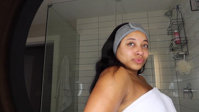 GLASS SKIN? SKIN1004 Madagascar Centella Skin Care Review смотреть онлайн