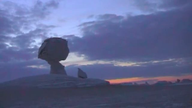 Egypt - Sunset in the White desert смотреть онлайн