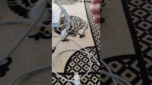 Best USB Type C Earphones - Apple EarPods USB C Unboxing and initial impressions смотреть онлайн