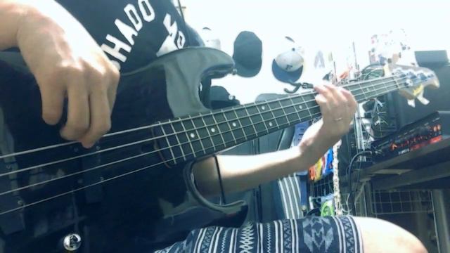 Well-Behaved Women KellyeAnn Keough - Bass Cover смотреть онлайн