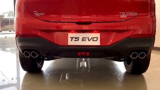 من قدام طلياني و من الظهر الماني و القلب ياباني | Forthing T5 Evo فورثينج смотреть онлайн