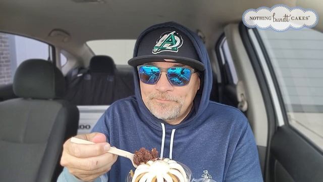 Nothing Bundt Cakes® Reese's Chocolate Peanut Butter Bundtlet Review! | 1st Time! | theendorsement смотреть онлайн