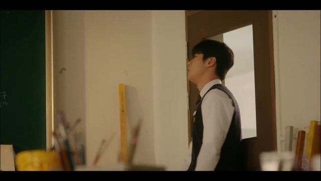 My teacher thinks I am her past LOVER ?♂️#seasonsofblossom #SeoJiHoon #SoJuYeon #KimMinKyu #kdrama смотреть онлайн