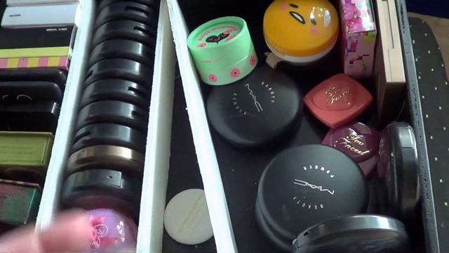 Makeup Collection Declutter 2019 - Blush смотреть онлайн