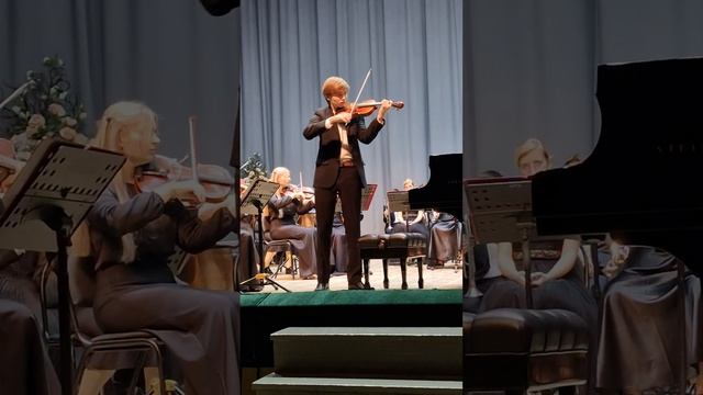 Альфред Шнитке, полька. В исполнении симфонического оркестра на сцене ДК Мир в г. Дубна 8.09.2023 смотреть онлайн