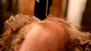 Бреюсь НАЛЫСО!