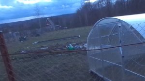 Теплица из поликарбоната. Унесло ветром.