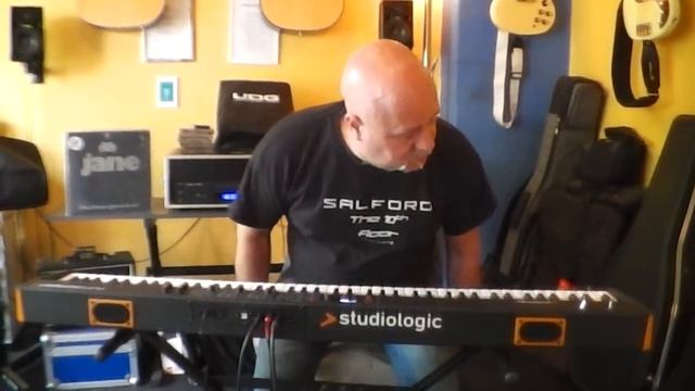 Studiologic Numa Compact 2 Stage Piano - Three things nobody told you about! смотреть онлайн