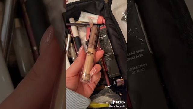 Лифтинг. Лайфхаки с косметикой и одеждой. смотреть онлайн