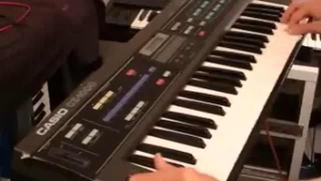CASIO CZ-1000 Digital Synthesizer 1985 | DEMO смотреть онлайн