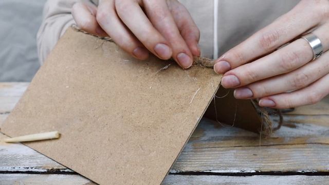 DIY | КОРМУШКА для птиц СВОИМИ РУКАМИ | 5 простых и бюджетных идей смотреть онлайн