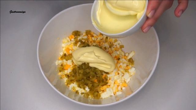 Любимая закуска на праздничный стол// Секретный рецепт яичного паштета// Очень вкусно!!! смотреть онлайн