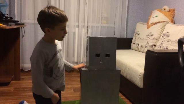 Костюм робота своими руками! смотреть онлайн