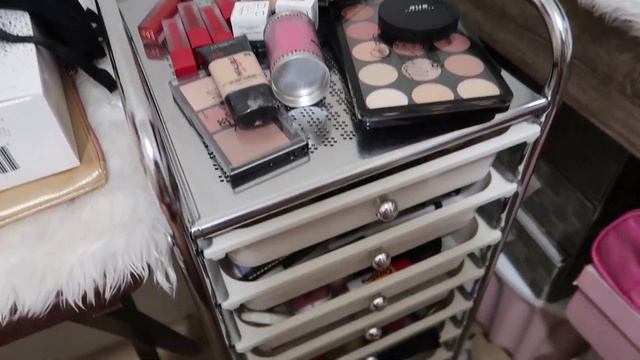NEW PHONE + ROOM MAKEOVER!! (Daming Makeup!!) смотреть онлайн