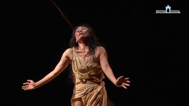 CLOUD GATE DANCE THEATRE OF TAIWAN смотреть онлайн