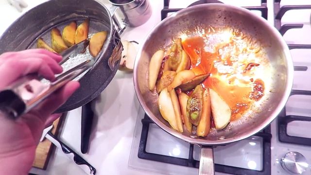 ГРУШЕВЫЙ ПИРОГ перевёртыш. Весело готовим - Senya Miro смотреть онлайн