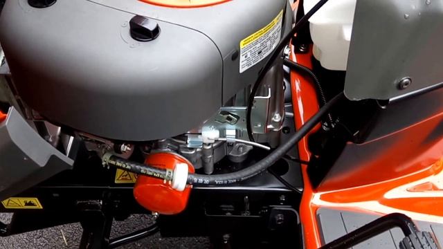 The new garden tractor Husqvarna TC 130 смотреть онлайн