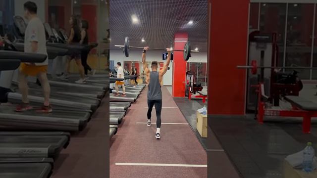 Раковский Вадим/ тренер ТФ Братиславская/ 29 раз
#terfit 
#TERFIT_Челлендж    
#TERFIT_выпадыиберпи