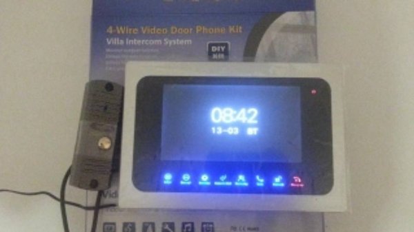 Краткий обзор видеодомофона JeaTone 7"